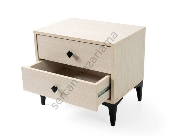 3443 - Mira Komodin - Monet